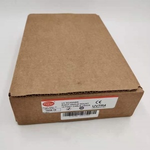 Scanner UV Fireye UV7R4 avec support à angle droit et câbles de 10 pieds pour équipement industriel - Product Image 1