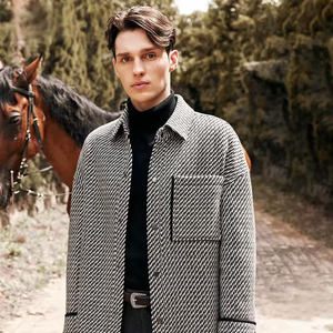 OEM Maßgeschneiderte Übergrößen-Herrenjacke, Lässiger Schwarz-Weiß Karierter <span class=keywords><strong>Blazer</strong></span>, Business-Revers, Herbst-Winter Großhandel, Kammgarn-Stoff - Product Image 2