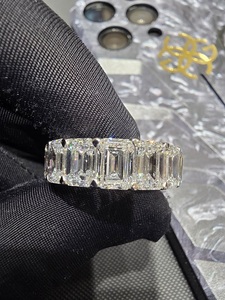 Anillo de Platino con Diamantes Brillantes, Elegante y Sencillo, Anillo de Compromiso y Boda, Regalo Perfecto, Joyería - Product Image 6