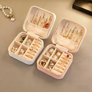 Estuche de Joyería de Piel Sintética de Lujo, Forma Cuadrada, Portátil, con Cierre de Cremallera, Mini Bolsa de Viaje para Joyas, Venta al Por Mayor - Product Image 1