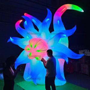 Fleurs gonflables lumineuses personnalisées à LED pour la décoration de scène d'événements et de fêtes, Publicité lumineuse gonflable - Product Image 2