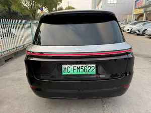 SUV électrique <span class=keywords><strong>de</strong></span> luxe Li L9 Pro 2024 à faible kilométrage, peinture d'origine, <span class=keywords><strong>voiture</strong></span> d'occasion en stock - Product Image 6