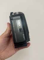 Videocámara HDR-PJ670 para Vlogs a Bajo Precio con Sensor CMOS de 1/5.8'', 1080p, Zoom Óptico de 30x y Proyector Integrado