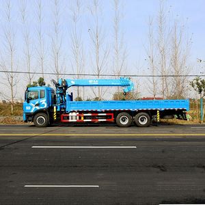 Dongfeng X3 6*4 Truck Mounted Crane With 12 Ton Straight Boom Crane, Strong <b>Power</b> & Fast Start for Engineering Lifting - Product Image 5