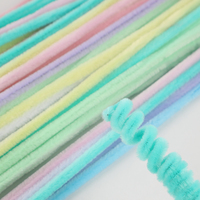 Lot de 100 tiges de chenille douces et épaisses de couleur macaron en 8 nuances douces, parfaites pour les créations artisanales délicates et apaisantes