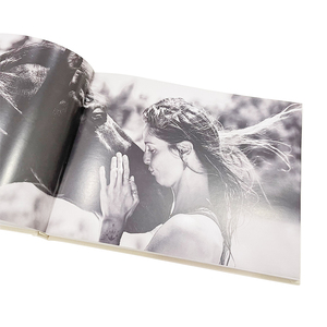 Servizio di stampa di romanzi editoriali per la stampa di libri fotografici con copertina rigida alta qualità per stampa di libri a colori CMYK - Product Image 4