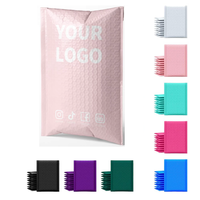 Vente en gros enveloppe en poly enveloppe d'expédition écologique enveloppe de courrier rembourrée rose multi couleurs enveloppe de rap à bulles logo personnalisé