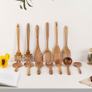 Juego de utensilios de cocina de madera de acacia con espátula, cuchara ranurada para pasta, apto para lavavajillas y seguro para alimentos - Product Image 1