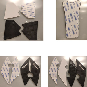 Pièces de moto, protection de réservoir de carburant en caoutchouc souple noir de haute qualité, antidérapante, résistante à l'eau, autocollant latéral pour Tenere XTZ - Product Image 3