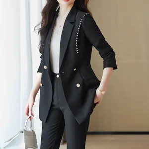 定制热卖缺口衣领，适合女性办公室学校商务正式经典女士黑色套装/