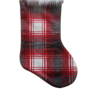 Bas <span class=keywords><strong>de</strong></span> noël à carreaux teints en fil gris classique avec manchette en fausse fourrure <span class=keywords><strong>blanche</strong></span> décoration <span class=keywords><strong>de</strong></span> noël - Product Image 2