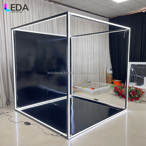 Cabina de Fotos LEDA de Metal con Capacidad de Carga de 100 kg para Decoración de Eventos y Fiestas de Boda - Product Image 2