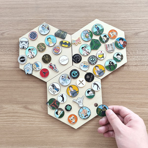 Nouveau support mural en bois écologique 2025 <span class=keywords><strong>pour</strong></span> marqueurs de balle de golf, sans perçage, à coller, présentoir <span class=keywords><strong>pour</strong></span> la maison, le bureau, la décoration Diwali - Product Image 1