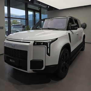 Rox <span class=keywords><strong>Auto</strong></span> 2026 Rox 01 2025 <span class=keywords><strong>Vip</strong></span> Chinese New Energy Vehicles Jishi 01 PHEV SUV Polestone Hybrid 7 Seats Essence Off-road Rox 01 - Product Image 1