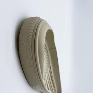Suelas de Goma Verde para Hombre de Alta Calidad Kezhi International, Antideslizantes, Ligeras, Resistentes al Agua, Flexibles, 2 cm - Product Image 4
