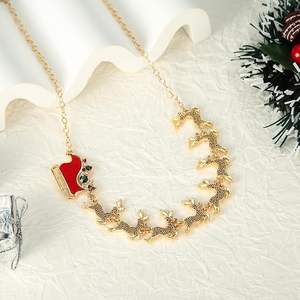 Estilo americano Navidad Ciervo rojo trineo collar 14K oro gargantilla aleación colgante elegante joyería Simple regalo para mujeres niñas niños - Product Image 3