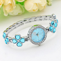 Montre-bracelet en diamant à quatre feuilles de trèfle, montre décontractée pour femme, cadeau, bijoux, montre pour femme