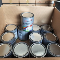 Qualité supérieure 2K Topcoat Peinture automobile Finition de voiture Bonne performance Construction élevée Longue résistance aux intempéries Spray jaune moyen