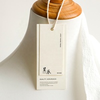 Étiquettes de marque en papier kraft avec logo, œillets métalliques, étiquettes suspendues pour vêtements, impression personnalisée avec design gratuit et cordon blanc ou noir
