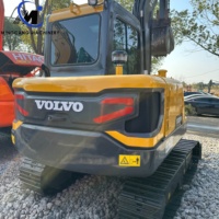 Mini-excavatrice sur chenilles Volvo EC60D 6 tonnes, moteur et pompe en excellent état, sans fuite d'huile, structure compacte pour travaux de jardinage