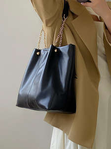 Bolso de Mano de Piel Sintética PU 2026, Bolso de Hombro con Cadena Dorada para Mujer - Product Image 2