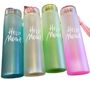 Muestras Gratis personalizada 480ml botella de agua botella de Canadá Venta caliente de vidrio de lujo botellas de agua <span class=keywords><strong>para</strong></span> los niños - Product Image 1