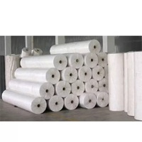 Tissu d'interlining stable en gros, résistant au rétrécissement, polyester industriel non tissé, tissu de toiture en stitchbond