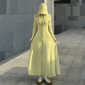 Robe longue d'été pour femme en soie glacée respirante, protection solaire anti-UV UPF50+, fine, infroissable, avec col boutonné - Product Image 1