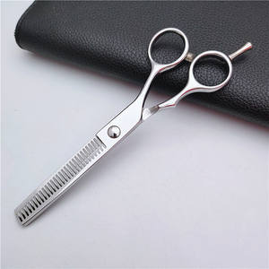 Tijeras profesionales para entresacar el cabello, de acero inoxidable, con cabeza recta, mango largo y cromado, para uso en salones de belleza. - Product Image 3