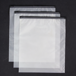 100% Compostable Biodegradable Slider Zipper Bag Custom Logo Eco Friendly Clothing Packaging Pouch - Product Image 2