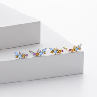 Boucles d'oreilles clous Glowluxe colorées en grappe avec zircone cubique, en argent sterling 925, fournisseur de bijoux de mode en gros