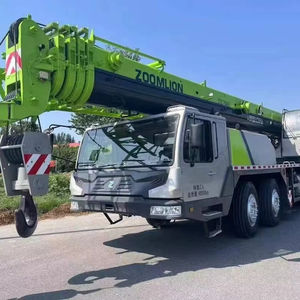 Grúa Móvil Zoomlion ZTC700T de 70T, Bien Mantenida, Duradera, con Sistema de Motor Weichai Original - Product Image 1