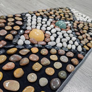 Natuurlijke regenbloemstenen kiezelsteentjes voetmassagemat schraapgymnastiek voor gezondheidszorg wandelen acupressuurmat - Product Image 4