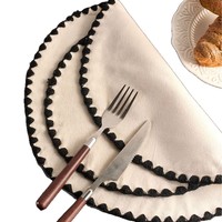 Set de table carré personnalisable en lin uni de style européen, brodé, isolant thermique, pour la décoration de la maison