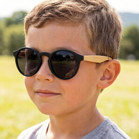 Gafas de sol polarizadas hechas a mano para niños: marco de madera con marca láser para viajes a la playa