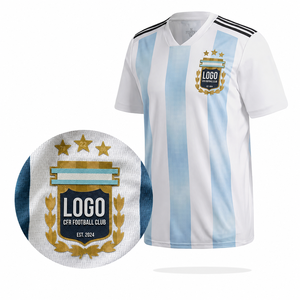 Patch de football en TPU métallique thermocollant pour <span class=keywords><strong>brassard</strong></span> d'uniforme sportif 2026 – Écussons personnalisés en TPU avec logo pour maillot de football - Product Image 2