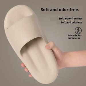 Sandalias EVA para Hombre y Mujer, Diseño Nuevo de Verano, para Uso en Interiores, Silenciosas, Antideslizantes, Cómodas para Uso Diario - Product Image 1