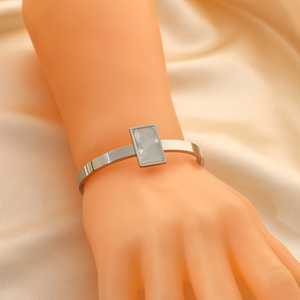 Conjunto de Colar, Anel e Pulseira Quadrada em Aço Inoxidável PVD 18K com Logotipo Personalizado, 4 Peças/Conjunto, Não Mancha, para Mulheres, Presente para Festas - Product Image 6