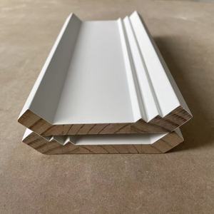 Moldura de corona de pino imprimado blanco de grado profesional para pedidos al por mayor de molduras de corona y transiciones de pared a techo al por mayor - Product Image 1