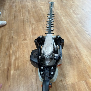 เครื่องตัดแต่งพุ่มไม้แบบใช้น้ำมันเบนซินเกรดอุตสาหกรรม ขนาด 22.7 ซีซี พร้อมเครื่องยนต์ 2 จังหวะ ใบมีดสองด้าน สำหรับตัดแต่งสวน-ST HS81 HS81T <span class=keywords><strong>HS81R</strong></span> - Product Image 4