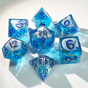 Sắc nét lưỡi <span class=keywords><strong>DND</strong></span> nhựa xúc xắc cho ngục tối và con rồng Thủ Công Lớp băng màu xanh thiết lập cho người lớn tùy chỉnh in xúc xắc xúc xắc trò chơi - Product Image 1