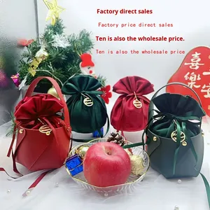 Boîte cadeau de Noël pour emballage, sac cadeau créatif, seau à main en cuir PU avec cordon de serrage pour la veille de Noël - Product Image 2