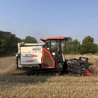 Moissonneuse-batteuse à riz automatique d'occasion 120 CV avec moteur, boîte de vitesses, climatisation et largeur de travail de 2400 mm pour maïs/blé/riz