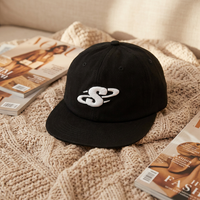 Casquette OEM 5 panneaux noire souple non structurée à visière plate avec sangle réglable unisexe style streetwear hip-hop
