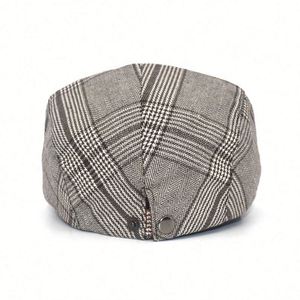 หมวก lvy แฟชั่นใหม่สำหรับผู้ชายและผู้หญิงหมวกแก๊ปทรงแบนผ้าตาหมากรุก - Product Image 5