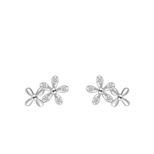 Pendientes de botón de plata de ley S925 con circonita de corte redondo y diseño de margarita, versión de cobre personalizable con temática de jardín, exclusivamente para mujeres. - Product Image 1