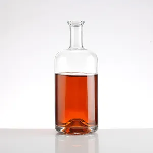 Top Qualität 700 ml 750 ml nordische leere Rum Whiskey Vodka Spirituosen-Glas-Lekörflasche mit Korken