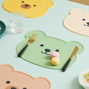 Manufacturer Personalized Custom Logo Printing Baby Placemat <b>Silicone</b> Set <b>Silicone</b> Bear Shape Placemat for Kids - Product Image 1