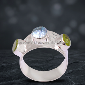 Anillo de Plata de Ley 925 Hecho a Mano con Engaste de Bisel de Peridoto y Topacio Azul, Forma Redonda, Plateado, Moderno, Unisex, para Fiesta - Product Image 2