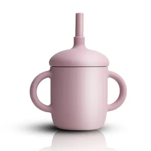 고품질 BPA 무료 아기 실리콘 밀짚 컵 유출 밀짚 아기 훈련 컵 없음